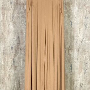 Three Bird Nest SZ Medium Ribbed Pleated Wide Leg Pants Camel Tan Stretch EUC